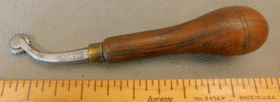 C.S. Osborne No. 12 Saddle Maker / Leatherworker Overstitch / Pricking Wheel