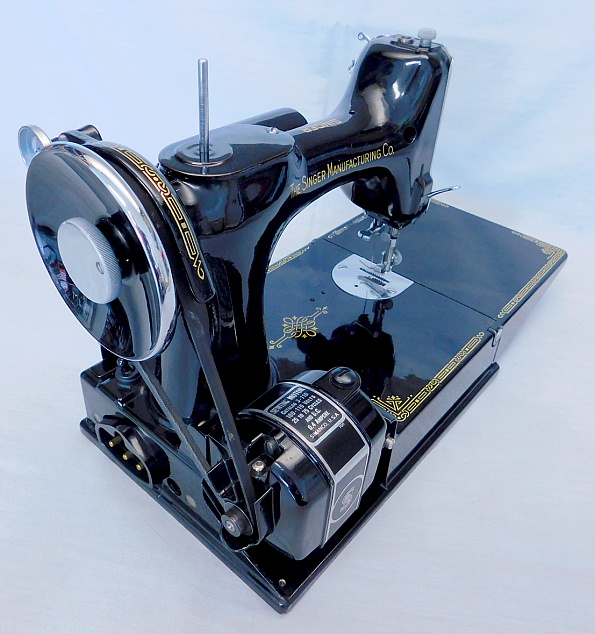 1939 Singer Featherweight 221 TOP DECAL Sewing Ma