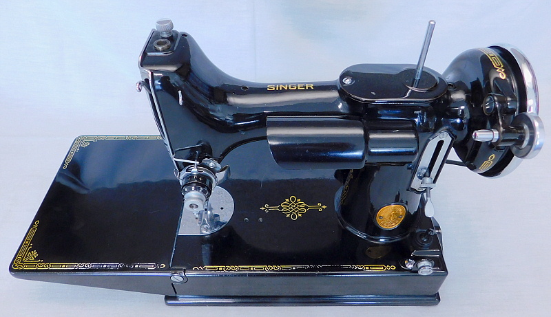 1939 Singer Featherweight 221 TOP DECAL Sewing Ma