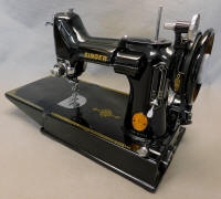 1941 Black Singer Featherweight 221 Sewing Machine (AF759043) With Unusual "MADE IN USA" Decal
