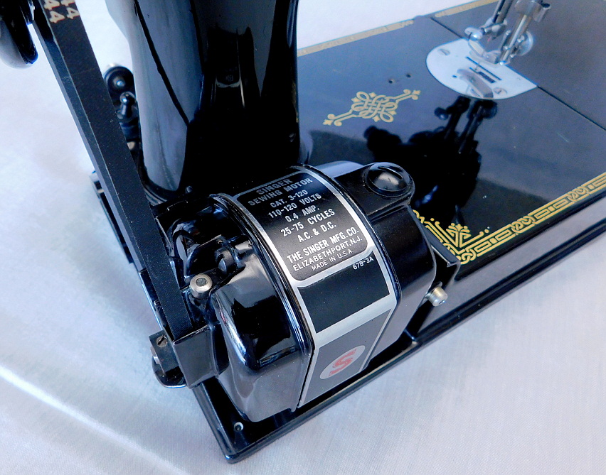 1950 Black Singer Featherweight "Centennial" 221 Sewing Machine