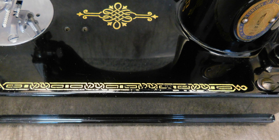 1951 Black Singer "Centennial" Featherweight 221 Sewing Machine (AK418474)