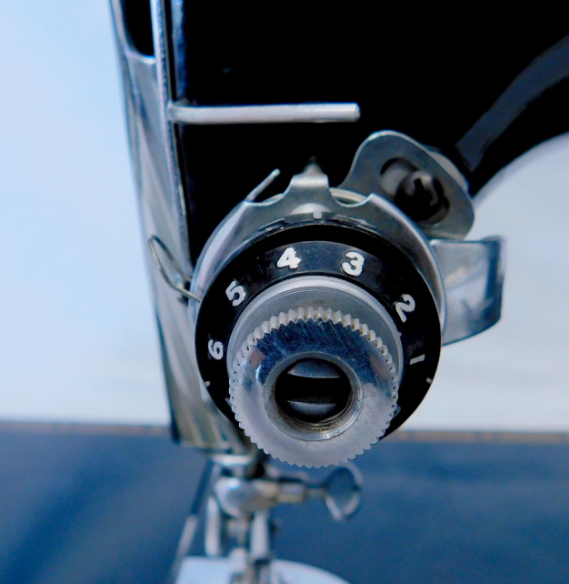 1955 Black Singer Featherweight 221 Sewing Machine (AM144625)