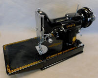 1957 Black Singer Featherweight 221 Sewing Machine (AM675839)