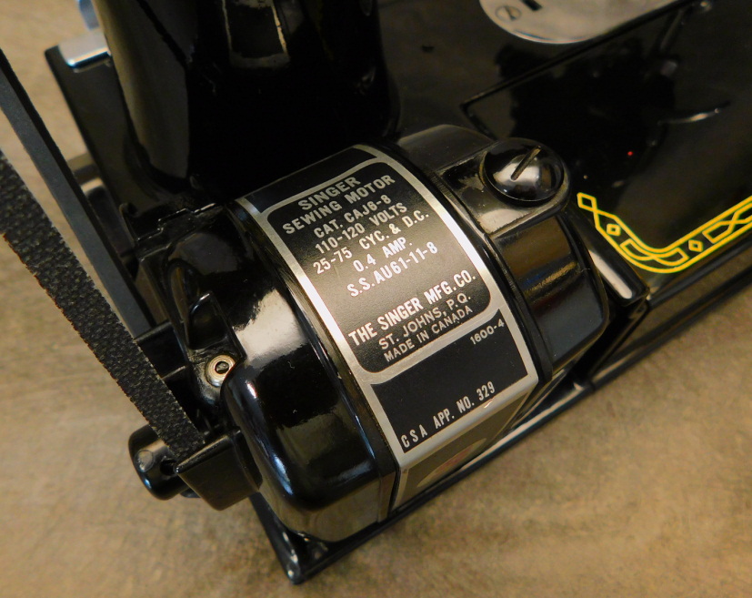 1957 Black Singer "FreeArm" Featherweight 222K Sewing Machine