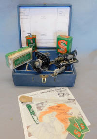 Singer FashionAids Case with Accessories